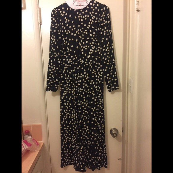 Reformation Vanessa Dress - Picture 4 of 7